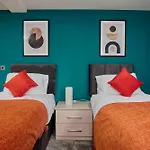 Apartment Park Square *