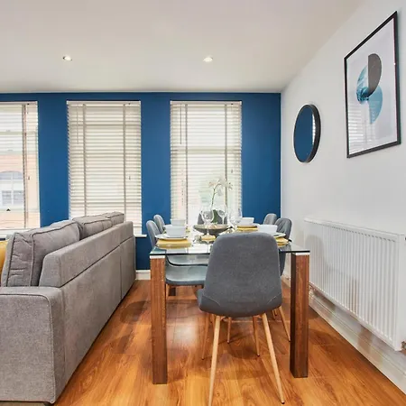 Park Square Leeds (West Yorkshire)