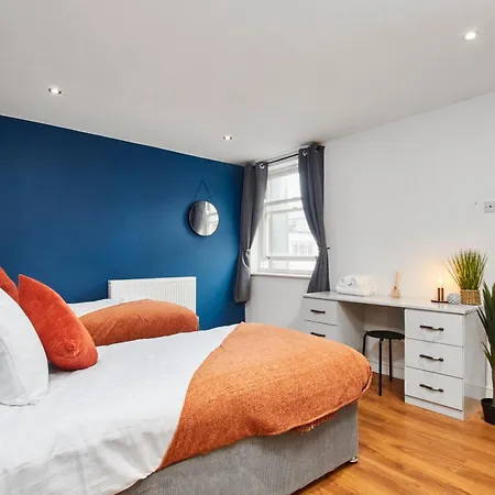 Park Square Leeds (West Yorkshire)