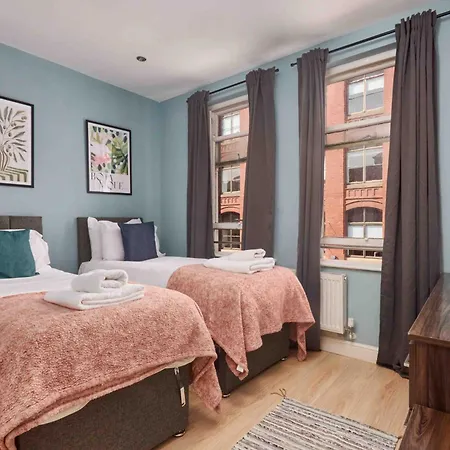 Park Square Leeds (West Yorkshire)